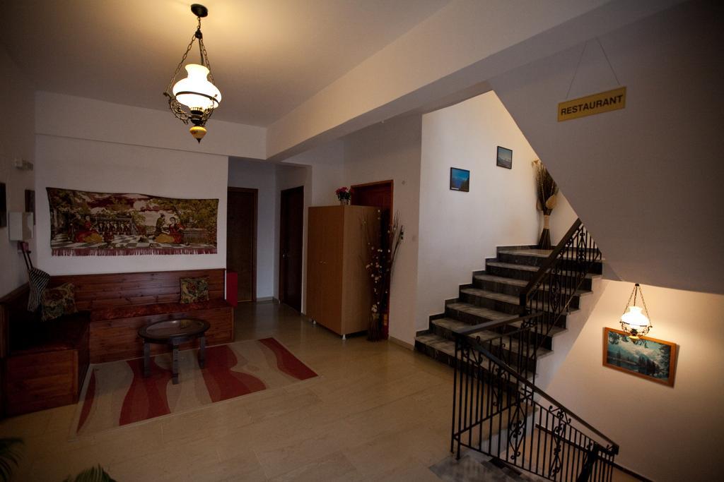 Hotel Χenonas Ziakos Amárantos Zewnętrze zdjęcie